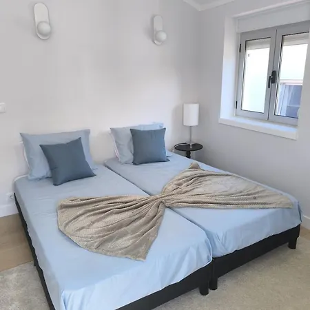 46 Steps To Beautiful In Center *