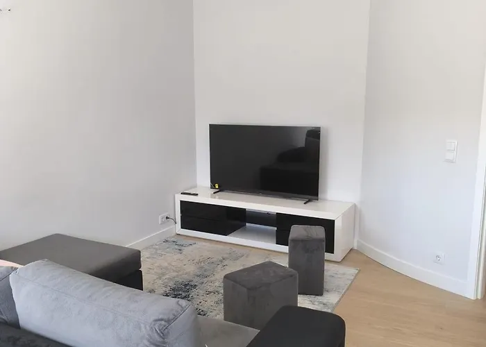 46 Steps To Beautiful In Center * Aveiro